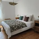 Rose-marie Villa *