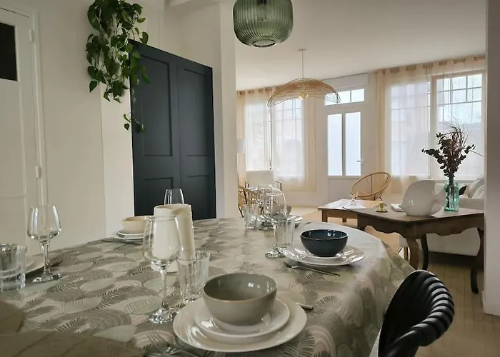 Rose-marie Agon-Coutainville